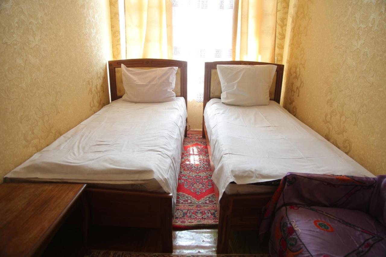 Gulsara Hostel Samarkand Exteriör bild
